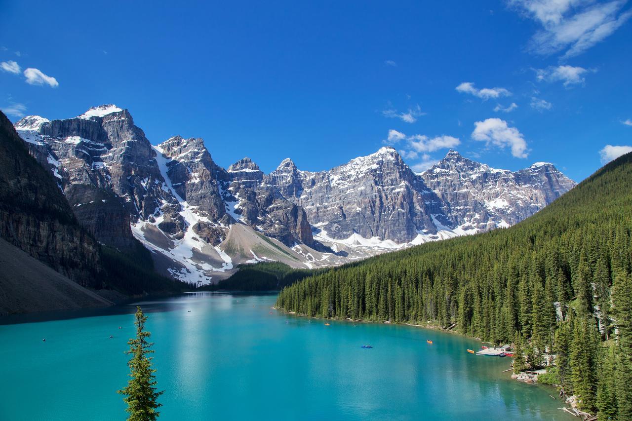 Moraine Lake Lodge Лейк-Луїз Екстер'єр фото